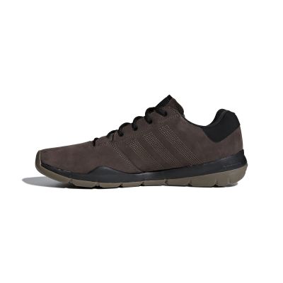 M18555_5_FOOTWEAR_Photography_Side Medial Center View_white.jpg